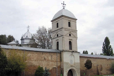 Sfinții Voievozi Monastery